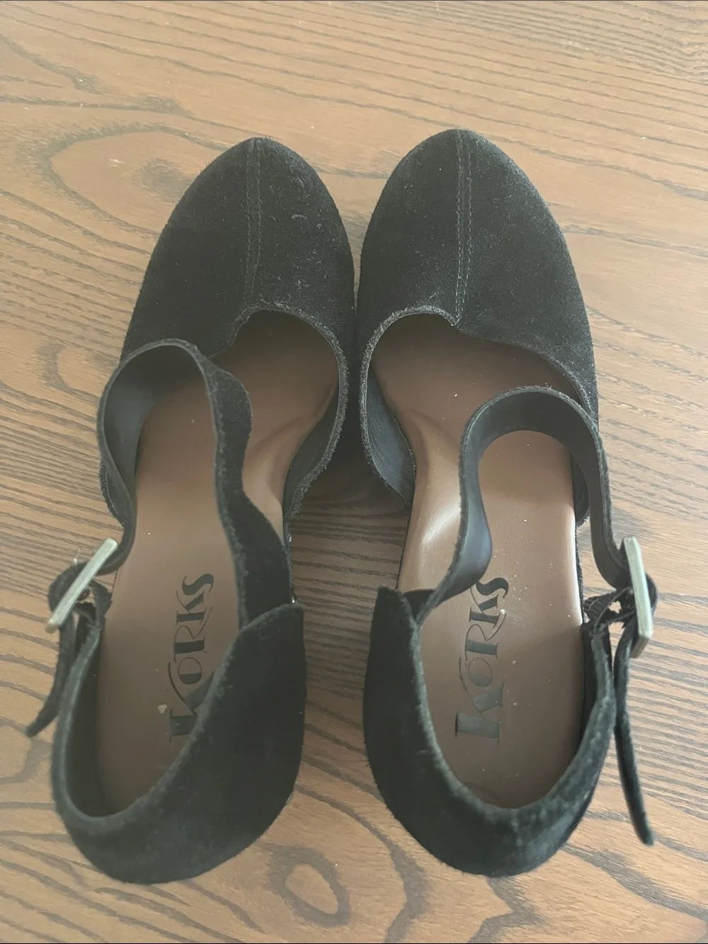 Korks Black Suede Studded Mary Jane Clogs Evah Size 8.5